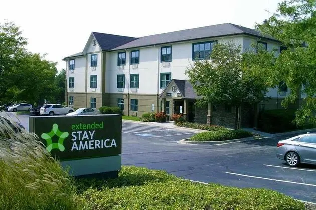 Extended Stay America - Chicago - Downers Grove