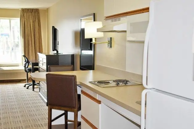 Extended Stay America - Detroit - Auburn Hills-University Dr