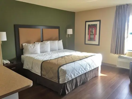 Extended Stay America - Detroit - Novi