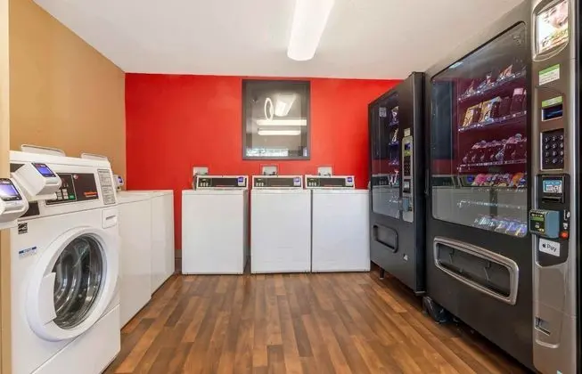 EXTENDED STAY AMERICA KANSAS CITY SHAWNEE MISSION