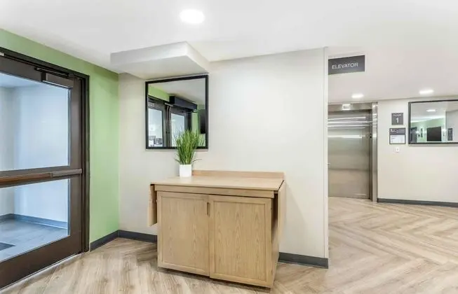 Extended Stay America - Long Island - Melville - Lobi
