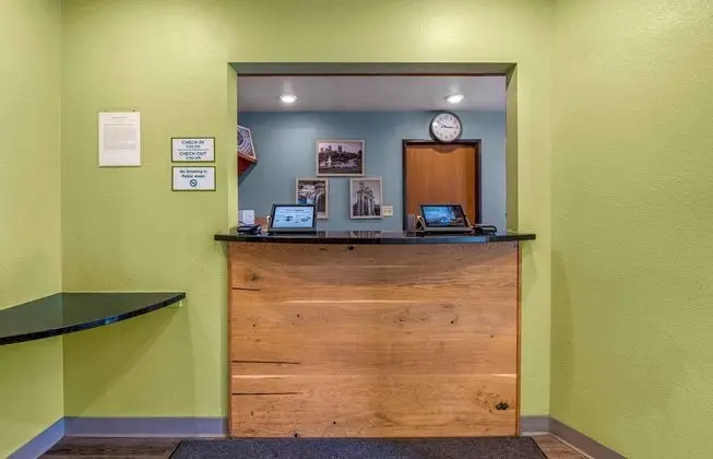 Extended Stay America Select Suites - Indianapolis - Plainfield - Lobi