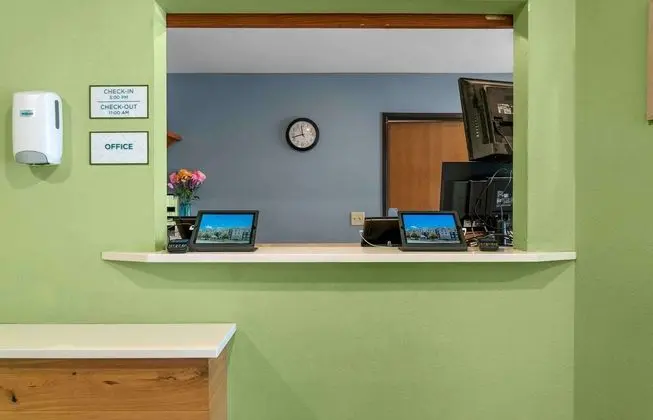 Extended Stay America Select Suites - Kalamazoo - West - Lobi