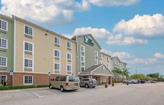 Extended Stay America Select Suites - Lake Worth - Dış Mekan