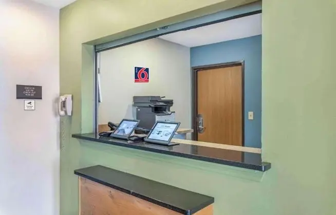 Extended Stay America Select Suites - Little Rock - Southwest - Lobi
