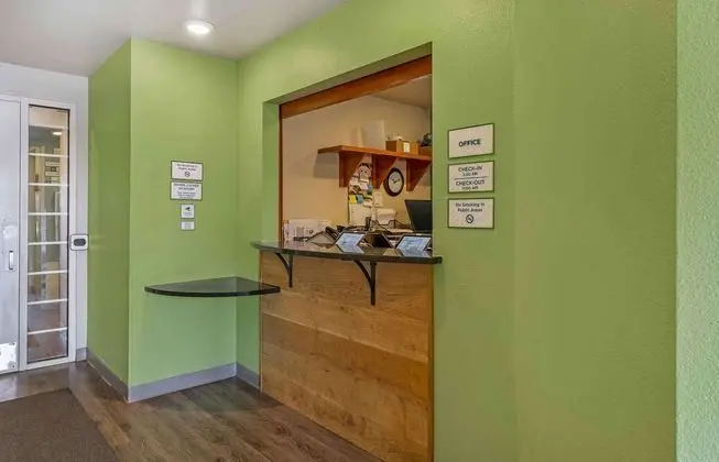 Extended Stay America Select Suites - Louisville - South - Lobi