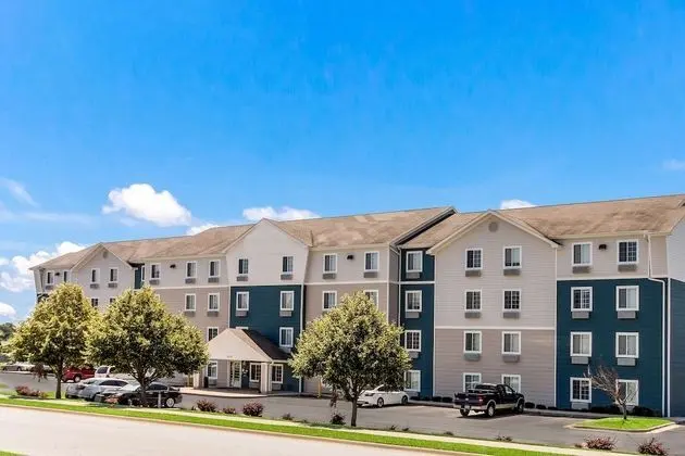Extended Stay America Select Suites - Orlando - East