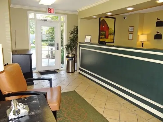Extended Stay America Suites Durham University Ivy Creek Blv - Lobi