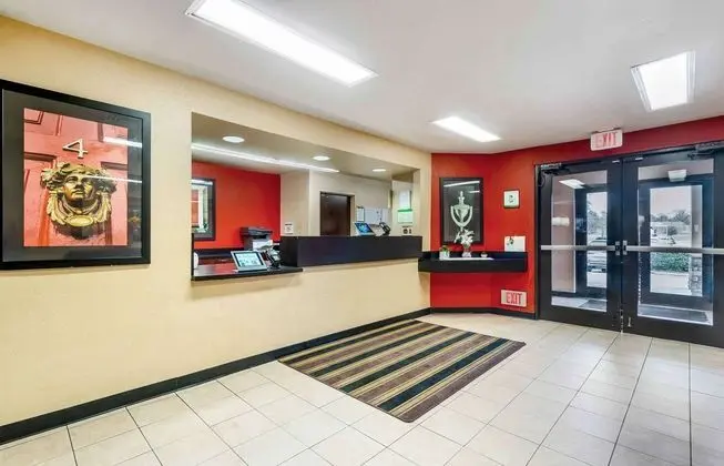 Extended Stay America Tampa North - USF/Attraction - Lobi
