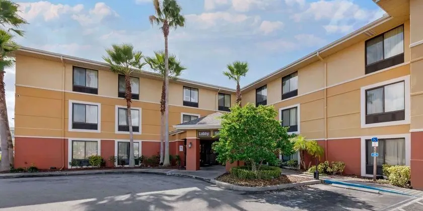 Extended Stay Deluxe Universal - Öne Çıkan Resim