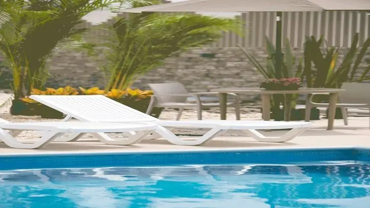 Extended Suites Ciudad del Carmen - Havuz