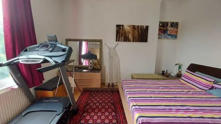 Extra Large One Bedroom Flat With Parking - Oda