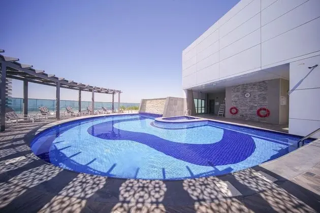 Extravagant 1 BR in the heart of Dubai - Havuz