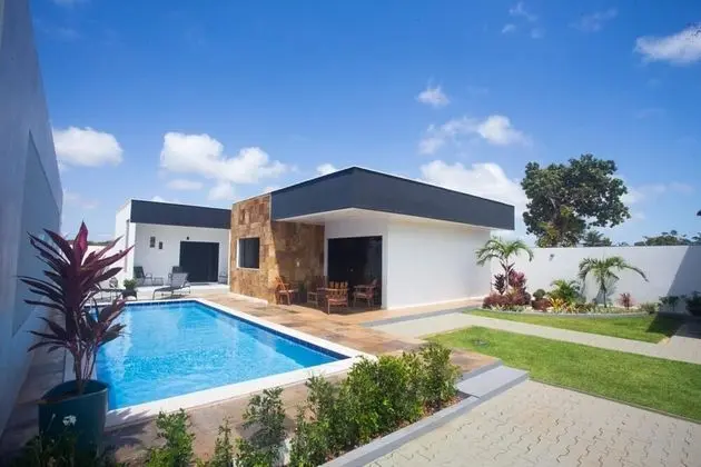 Exuberante Casa Carioca com Piscina e rea Gourmet - Oda