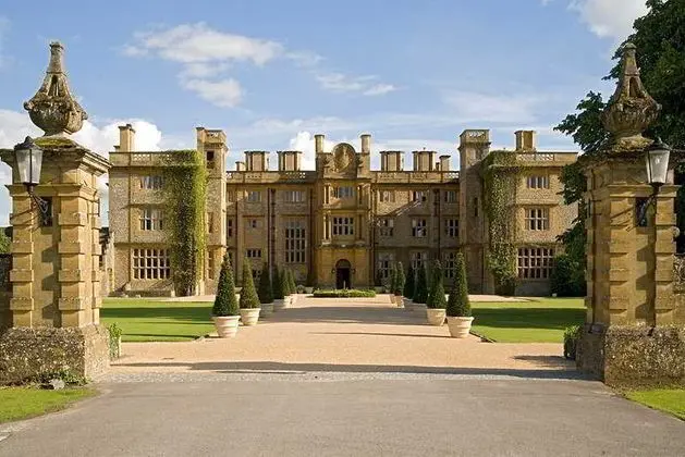 Eynsham Hall