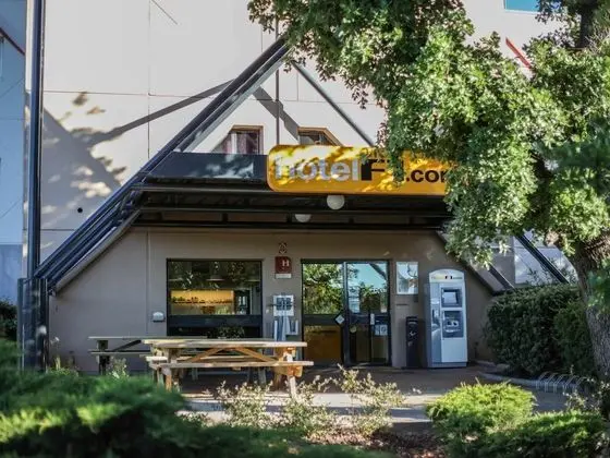 hotelF1 Le Luc Le Cannet-des-Maures