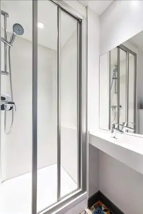 Hotel F1 Marseille Provence - Banyo Tipleri