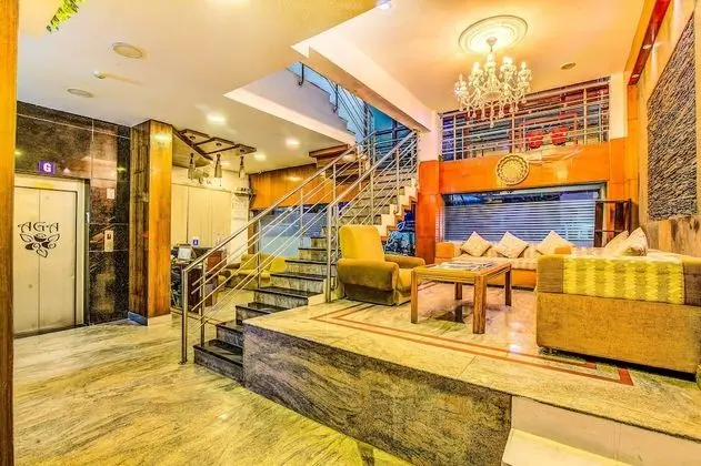 FabHotel Aga West Park - Yerinde Yemek