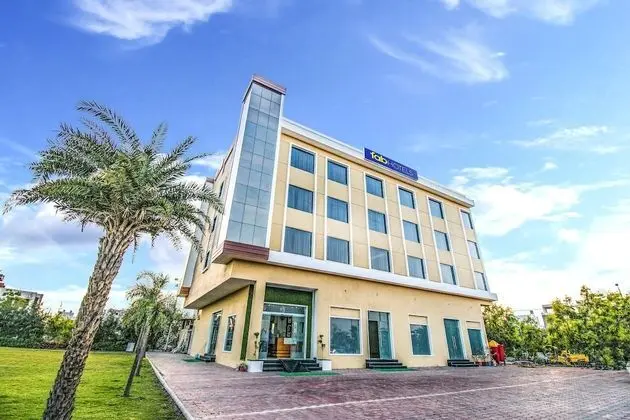 FabHotel Amrit Greens