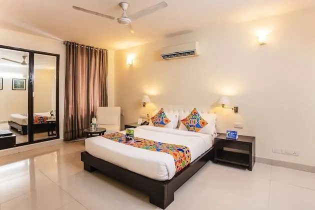 FabHotel Anutham Saket - Oda