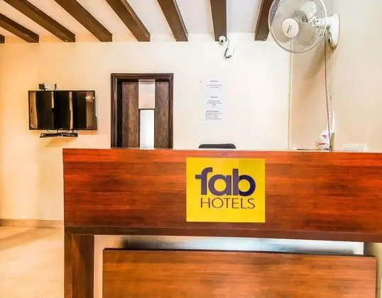 FabHotel Apple Tree Premium - Lobi