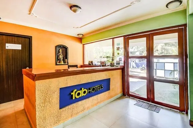 FabHotel Arotel Calangute Beach - Lobi