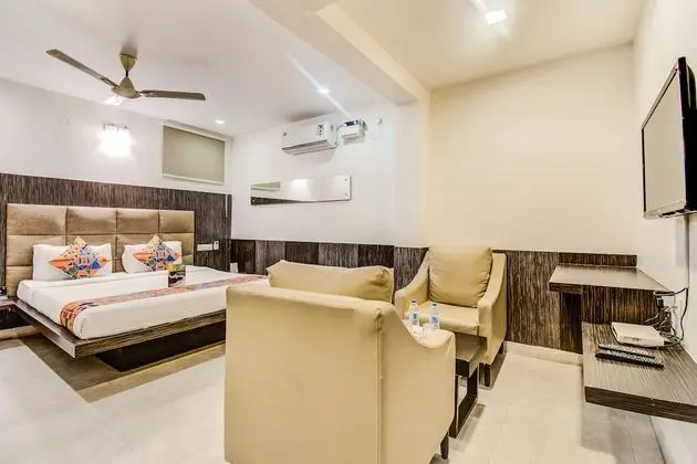 FabHotel Capital Residency Brigade Rd - Öne Çıkan Resim