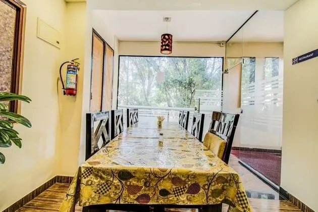 FabHotel Corporate Crown Koramangala - Yerinde Yemek