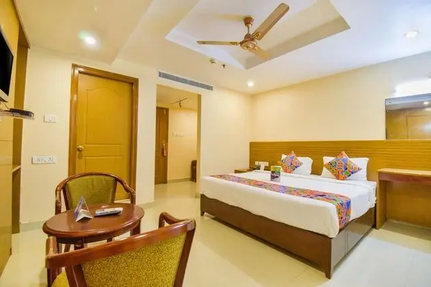 FabHotel Deccan Heritage Abids - Oda Manzaraları