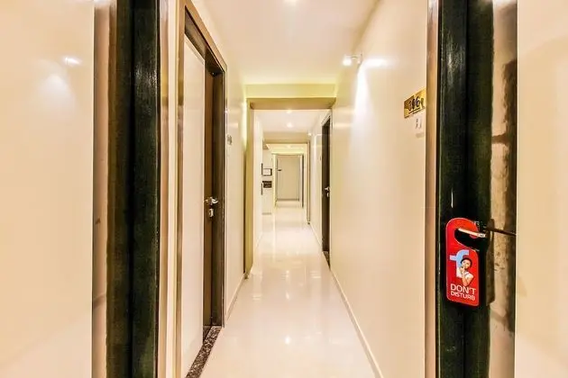 Fabhotel Embassy Park BKC - Lobi