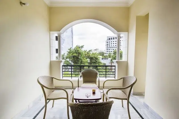 FabHotel Gardenia Service Apartments - Yerinde Yemek