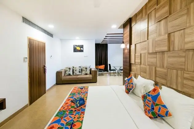 FabHotel Golden Swan - Oda