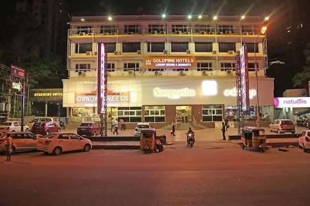 FabHotel Goldmine