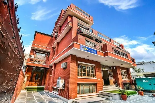 FabHotel Homeport Residency