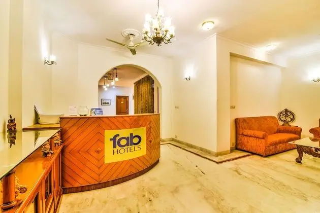 FabHotel Homeport Residency - Lobi