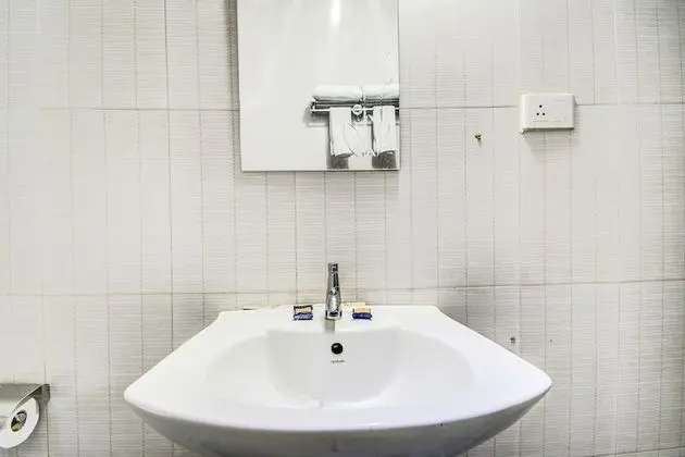 FabHotel Ivory Pearl Koramangala - Banyo Tipleri