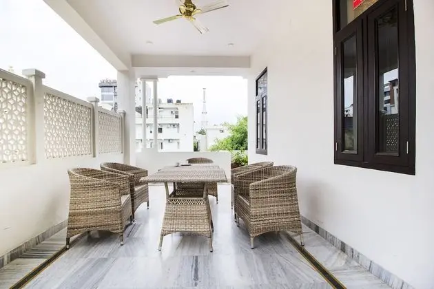 FabHotel Jaipur Villa Vaishali - Yerinde Yemek