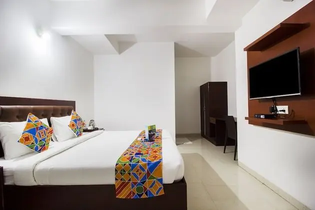 FabHotel Limestone Suites - Near Yashoda Hospitals, Somajiguda - Oda