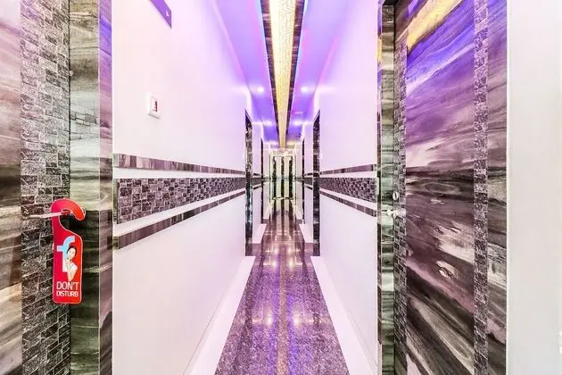 FabHotel Magnet Mumbai Airport - Lobi