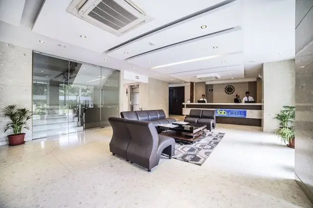 FabHotel Magnus Star Koregaon Park - Lobi