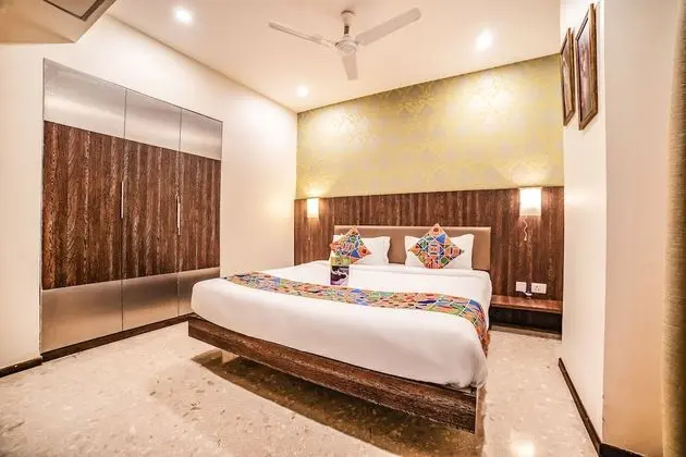 FabHotel Magnus Star Koregaon Park - Oda