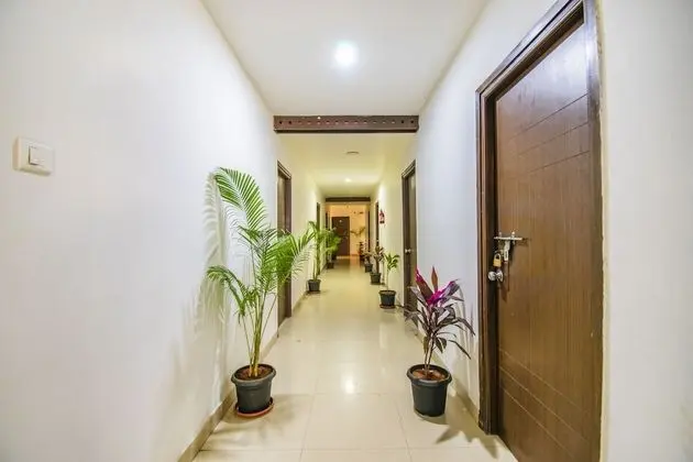 FabHotel Pradha Grand - Dış Mekan