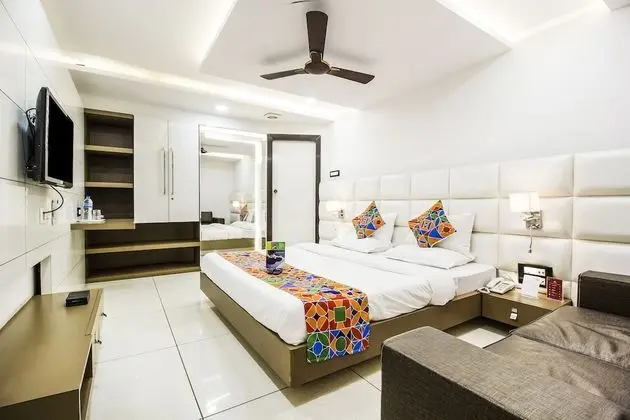 FabHotel Rajnandani Residency
