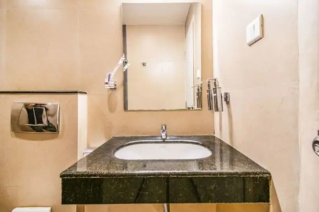 FabHotel Royal Castle Gandhipuram - Banyo Tipleri