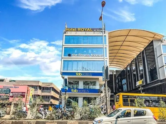 FabHotel Royal Residency Sama- Savli Rd