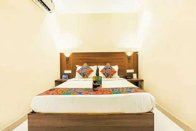 FabHotel RR Grand MG Road - Oda