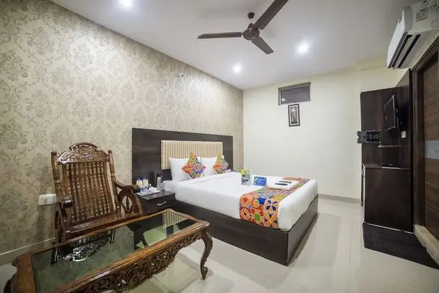 FabHotel Tirumala Secundrabad - Yerinde Yemek
