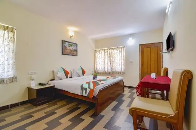 FabHotel Wenlock Homes