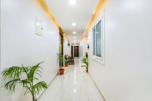 FabHotel Zenith Residency - Lobi