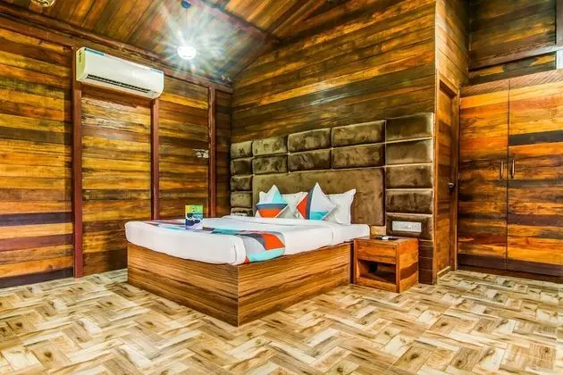 FabExpress Calangute Beach Resort